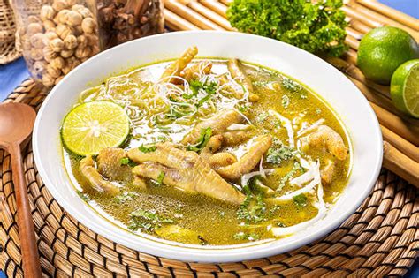 Soto Ceker Legenda: Kenikmatan yang Menggoda di Jantung Cilacap